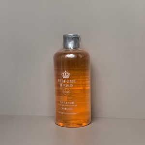 Gel de Baño de Lujo Elegante, Gel de Ducha Perfumado Negro Dorado, Fragancia Herbal de Larga Duración, Jabón Corporal Hidratante con Glicerina - Product Image 1