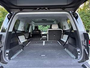 2025 R1S Adventure Edition Dual-Motor AWD, Pack de Batteries Max - Product Image 4