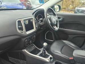 JEEP COMPASS 2023 USADO CON VOLANTE A LA IZQUIERDA/DERECHA - Product Image 3