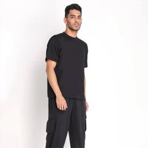 ชุดพิมพ์ลายแบบ Co-Ord สำหรับผู้ชายทันสมัยและสะดวกสบาย-เหมาะสำหรับสวมใส่ในชีวิตประจำวันและกิจกรรมกลางแจ้ง - Product Image 1