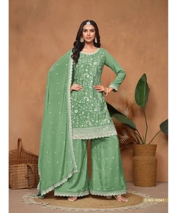 Robe musulmane modeste et décontractée de style abaya turque avec robes caftan et perles en satin - Product Image 3