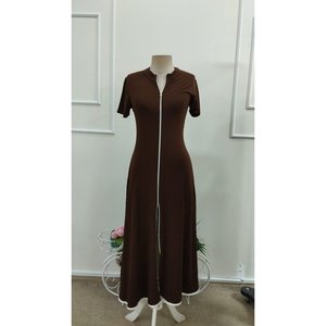 Vestido midi de viscosa con cuello abierto y cremallera frontal de manga corta para mujer de Jane, silueta en A para uso diario informal. - Product Image 3
