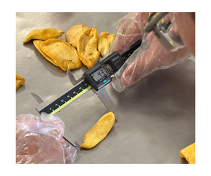 Proveedor de Vietnam, fábrica de patatas fritas de Jackfruit secas directas al por mayor, aperitivos dulces crujientes naturales a granel, exportación, servicio OEM listo - Product Image 1