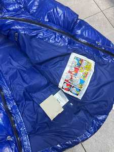 เสื้อแจ็คเก็ตผู้ชายสไตล์ลำลองสำหรับฤดูหนาว อุ่นสบาย เป็นมิตรกับสิ่งแวดล้อม แบบเสื้อเบลเซอร์ บุผ้าแบบควิลท์ ผ้าซาติน กันน้ำ กันยับ แห้งเร็ว ปิดด้วยซิป - Product Image 3