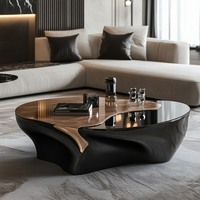 Table d'appoint élégante en bois avec cadre en verre de forme arrondie, qualité exceptionnelle à prix raisonnable