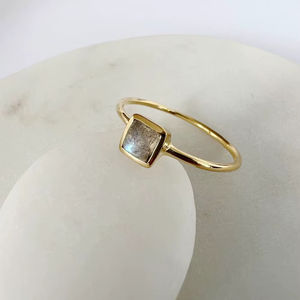 ชุดแหวนพลอยควอตซ์ชุบทองคำขาวบนเงินแท้สไตล์วินเทจ สำหรับทุกเพศ เหมาะเป็นของขวัญในโอกาสต่างๆ - Product Image 1