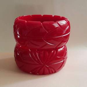 Bracelet en résine hautement personnalisable pour la mode, nouveau design sur mesure, bracelet en résine fait main pour la vente - Product Image 2