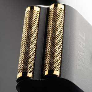 Afeitadora Eléctrica Recargable Profesional con Triple Cuchilla, Uso en Seco/Húmedo/Lavable, en Alemán, para Afeitar Cara, Cuerpo y Barba - Product Image 3