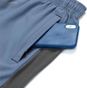 Pantalones Cortos Deportivos de Gimnasio para Hombre de Alta Calidad, Diseño Sólido, Bolsillos con Cremallera, Ecológicos, para Correr y Entrenar, Técnica de Teñido Liso - Product Image 4