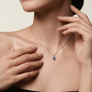 สร้อยคอจี้รูปหัวใจสไตล์มินิมอลสแตนเลสสตีล Jeulia ประดับเพชรซิคอนแบบ Claw Set - Product Image 5
