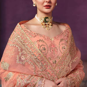 Top Trending New Fashion Transpirable Color sólido Vestido de fiesta pakistaní para mujer Precio al por mayor de fábrica - Product Image 5