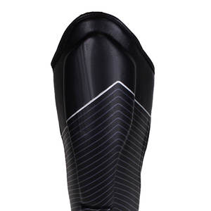 Espinillera de cuero PU de alta calidad profesional Unisex, protector de entrenamiento de kick boxing, equipo de protección personalizado para hombres y mujeres - Product Image 4