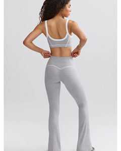 Ensemble de yoga sportif pour femmes de qualité supérieure soutien-gorge maigre sans couture et legging court avec col carré sangle non réglable pour la course à pied - Product Image 5