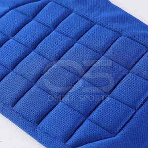 Uniforme acolchado de portero con secado rápido y costuras duraderas Uniforme acolchado de portero de Fútbol Profesional - Product Image 6