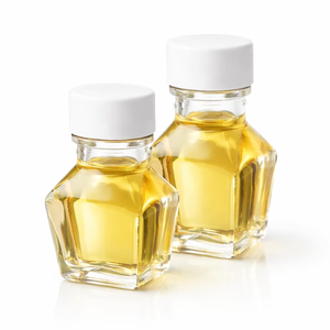 シトロネラオイル：100％純粋で天然の虫よけ。 新鮮で健康的で清潔な生活環境を創造する - Product Image 1