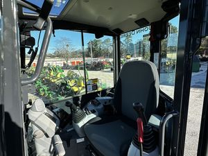 Mini-excavatrices compactes John Deere 35 P d'occasion, modèle 2025 - Product Image 6