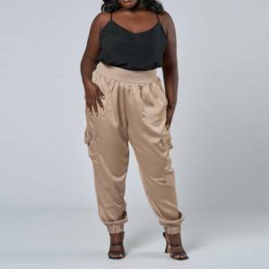 Pantalon cargo en satin pour femme, meilleur fabricant, logo personnalisé, respirant, écologique, printemps, devant plat, haute qualité, jambe large - Product Image 6