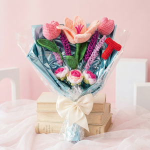 Ramo de Flores de Ganchillo Hecho a Mano para el Día de San Valentín, Acción de Gracias, Graduación, Día de la Madre, Pascua, Navidad, Año Nuevo, Halloween - Product Image 2