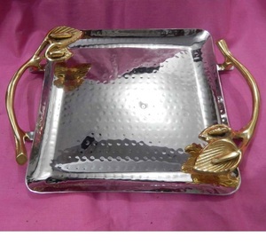 Vente chaude Beau Plateau De Service Rectangulaire En Or pour Mariages et Diwali pour Hôtels et Restaurants - Product Image 3