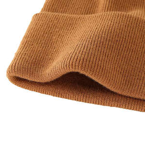 High Quality Customizable Cotton <b>Beanie</b> Caps for Men and <b>Women</b> Factory Wholesale Warm Winter Knitted Caps With Designer Logo - Product Image 4