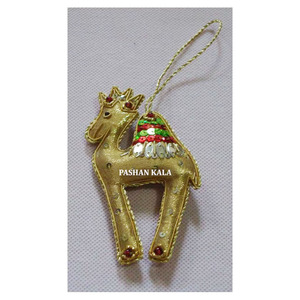 Adornos Navideños Colgantes con Forma de Camello, Color Dorado y Bordado con Hilo Dorado, con Trabajo de Cuentas, para Decoración del Hogar y Fiestas - Product Image 1