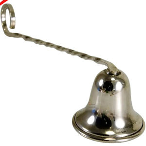 Meilleure vente d'éteignoir de bougie en acier inoxydable en métal doré avec longue poignée torsadée pour hôtel, maison et restaurant - Product Image 1