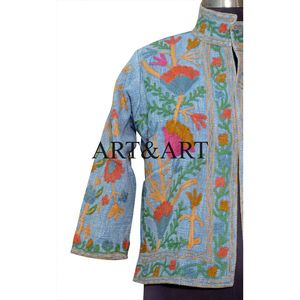 Veste matelassée en coton 100% tricoté avec broderie florale Suzani, respirante et à séchage rapide, vêtements de fête pour femmes, style ethnique - Product Image 2