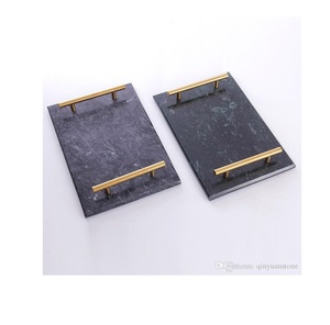 Plateau de service alimentaire en marbre naturel à 100%, forme ronde, couleur noire, avec poignée en métal, haute qualité, poli - Product Image 3