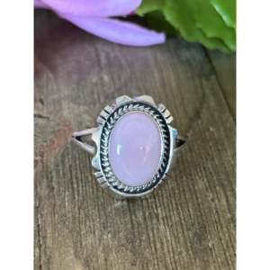Navajo Handmade Pink Conch Shell Sterling Silver <b>Statement</b> <b>Ring</b> - Product Image 3