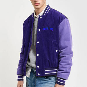 Chaqueta Letterman Personalizada OEM de Poliéster/Algodón, Chaqueta Bomber Varsity de Invierno para Hombre, con Bordado, Cuello Alto de Forro Polar, Diseño Formal con Parches - Product Image 4