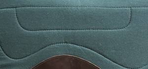 Conception ergonomique de la selle, adaptée à la colonne vertébrale, permettant une meilleure tenue le long du dos du cheval, réduisant la pression sur le pont et améliorant le confort. - Product Image 2