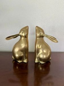 Juego de sujetalibros de latón con forma de conejo AK de 2 en acabado pulido para decoración de mesa/Decoración Para sala de estar - Product Image 5