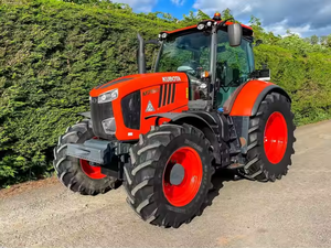 Nuevo tractor agrícola Kubota L3800 con cargador frontal, tractor de pie usado con motor central y componentes de engranaje - Product Image 6