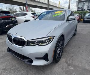 BMW Serie 3 330i Sedán RWD 2020, Listo para Enviar - Product Image 1