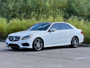 Usado 2016 Mercedes-Benzz Clase E 4-MATIC | Sin accidentes disponible para la venta - Product Image 2