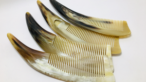 Peigne en corne de buffle fait main de qualité supérieure-Solution de soin des cheveux naturels - Product Image 6