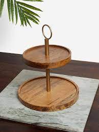 Présentoir de desserts et de gâteaux en bois à 2 couches Artisan pour les célébrations - Product Image 3