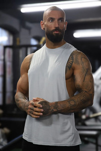 เสื้อกล้ามถักผ้าฝ้ายรูเข็มสำหรับผู้ชายเสื้อกีฬาแขนกุดทรงหลวมโลโก้ตามสั่งแห้งเร็วสำหรับฤดูร้อน - Product Image 6