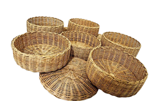 Plateau de rangement rond en rotin avec manche en bois Plateau à pain en osier en plastique Plateau à gâteaux aux fruits Plateau de service élégant - Product Image 2