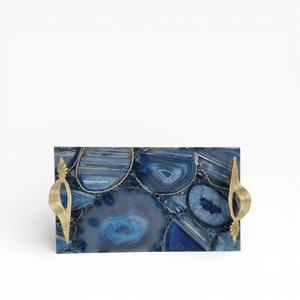 Plateau rectangulaire moderne en agate bleue avec un centre en cristal profond et des poignées élégantes en or - Product Image 2