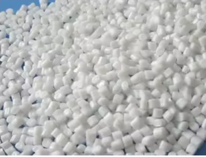 Granulés de PET vierges transparents, matière première plastique de qualité alimentaire - Product Image 2