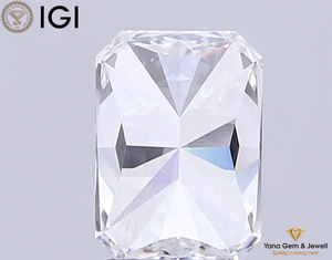 Superbe 3.04 Carat Radiant Cut Lab Grown Diamond E Color VVS2 10.01 MM IGI Certificate pour les bijoux de luxe - Product Image 6