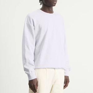 Pull à col rond en coton uni gris clair pour homme, best-seller, sweat-shirt gris doux à manches longues, vêtement d'extérieur confortable, fabriqué au Pakistan - Product Image 2