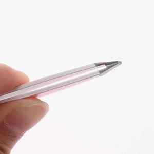 Mini pince à sourcils inclinée en acier inoxydable personnalisée de qualité supérieure disponible en couleurs personnalisées produit de haute qualité - Product Image 5