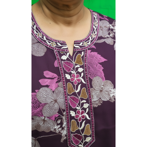 Camisón Evolve Casual Largo con Bolsillo Lateral, Bordado en el Escote, Talla XL, Tejido Suave, Ropa de Dormir con Estampado de Dibujos Animados - Product Image 5