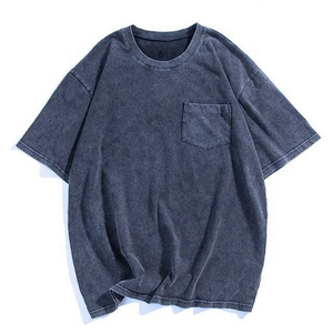 เสื้อยืดคอตตอนโอเวอร์ไซส์ทรงหลวมสำหรับผู้ชาย สีพื้น แขนสั้น คอกลม มีกระเป๋า ดีไซน์ย้อมสีแบบแอซิดวอช ราคาขายส่ง - Product Image 1