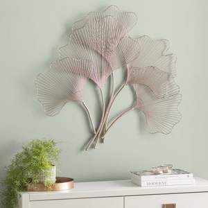 Beautiful artistic hand finished metal <b>wall</b> art floral design offering timeless style perfect for modern traditional interiors - Product Image 1