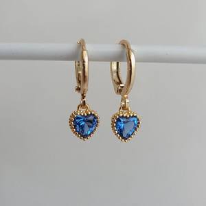 Pendientes de Botón con Dije de Corazón de Zafiro Azul, Plata de Ley 925, Chapado en Oro de 14K, Certificado IGI, Chapado en Rodio Clásico, Joyería de Regalo - Product Image 2