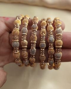 Elegantes brazaletes completos de nuevo color Recién llegados Diseños antiguos para mujeres Conjuntos de Boda nupcial de acero inoxidable - Product Image 6