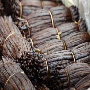 Gousse de vanille séchée de qualité supérieure, entière, biologique, prête à la consommation, durée de conservation de 6 à 12 mois, 25 kg – Meilleure vente - Product Image 1